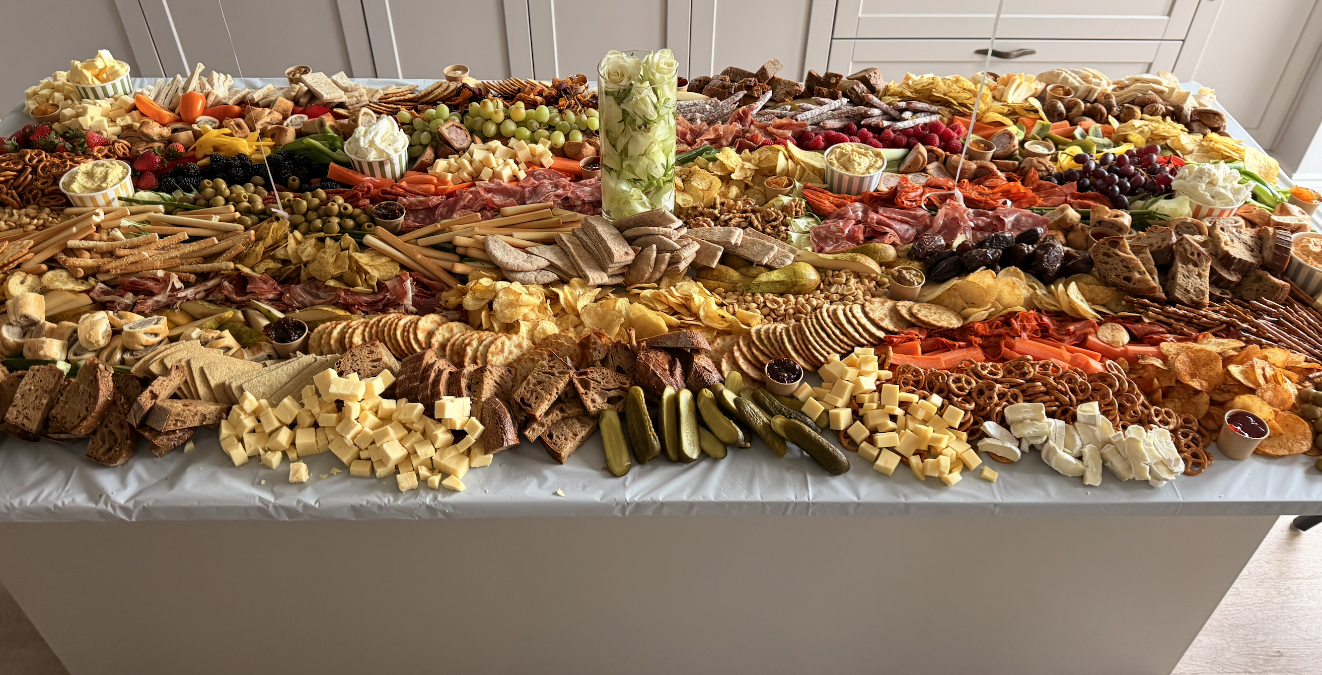 TUCK grazing table