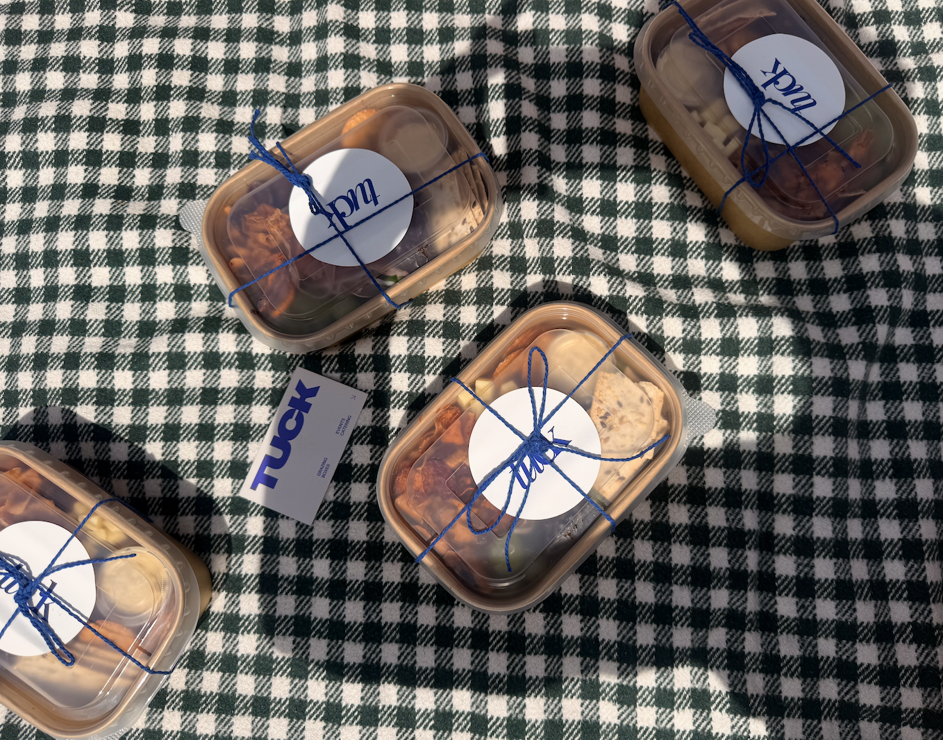 Tuck boxes
